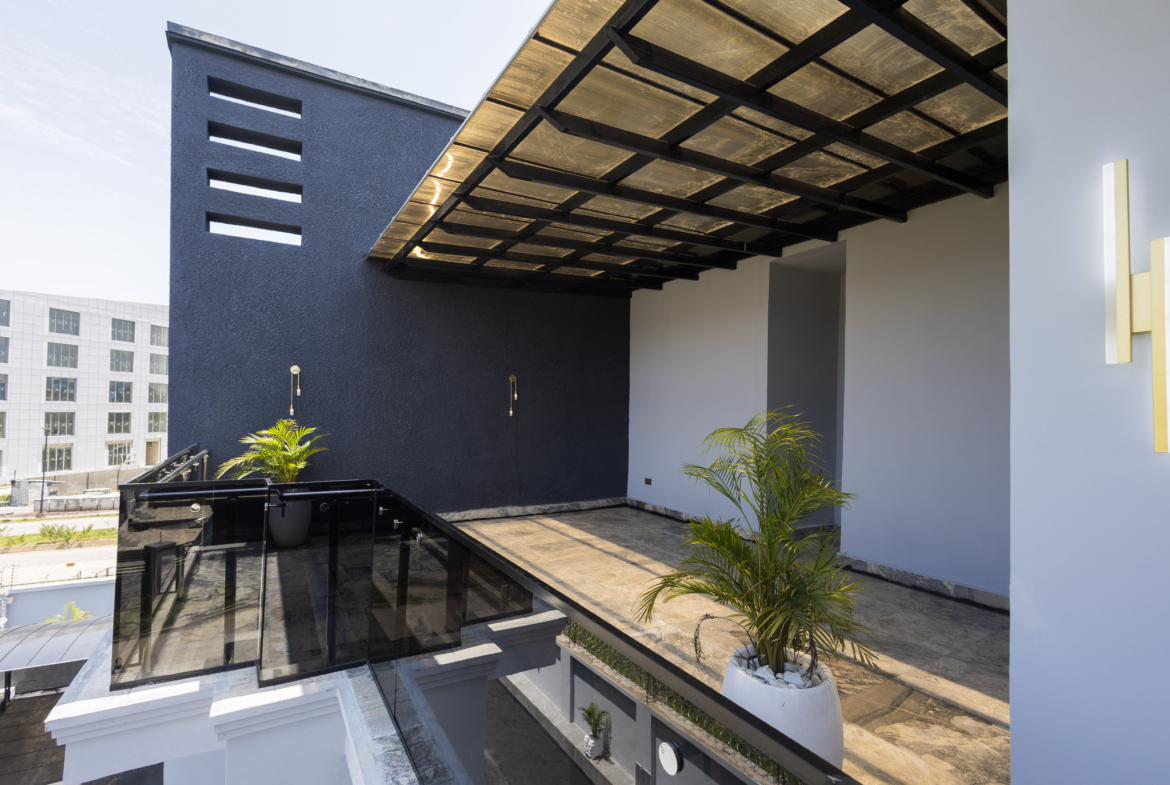 New Jahi Duplex