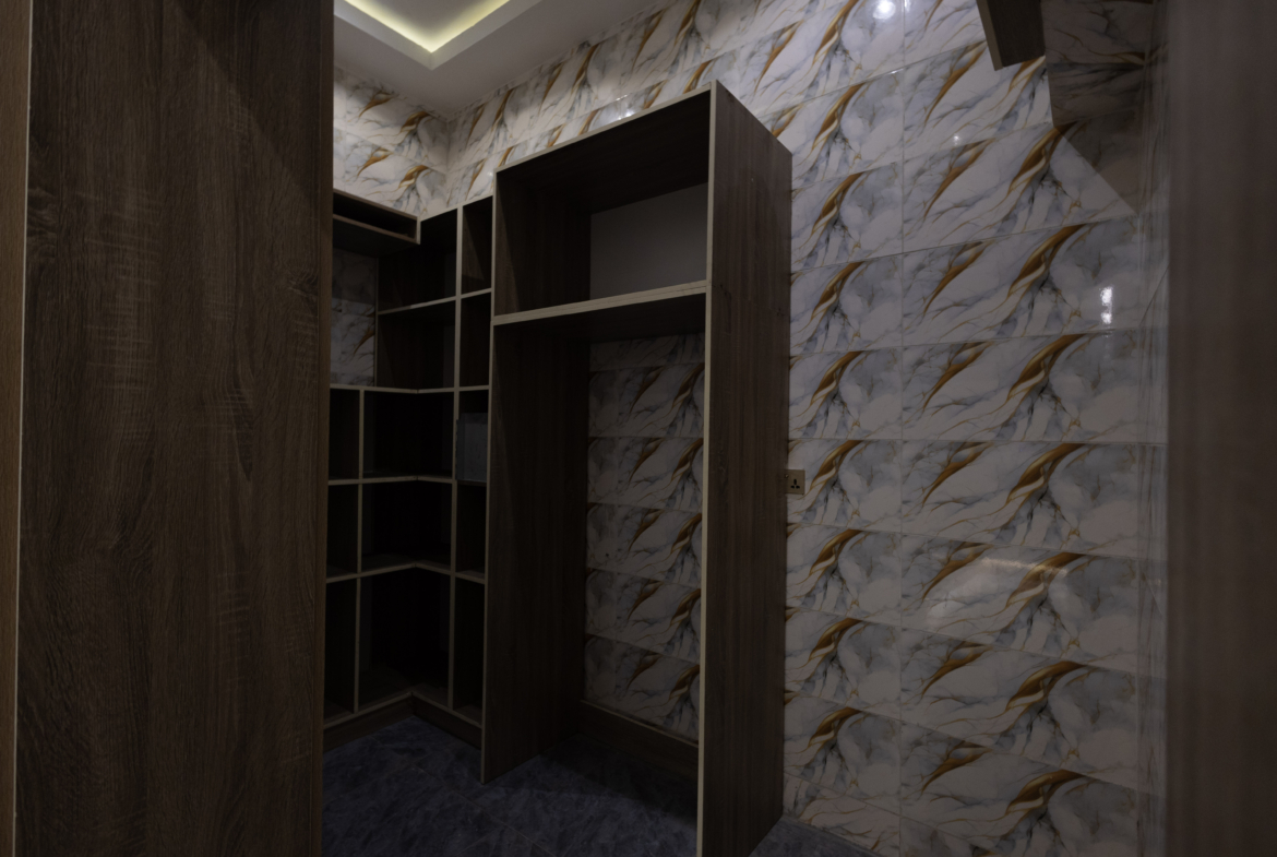 New Jahi Duplex